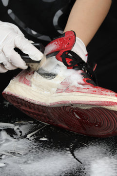 SNEAKER CLEANING SERVICE